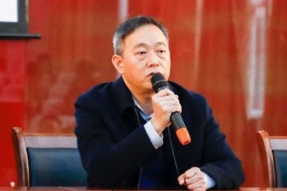 林安全(重慶市北碚職業教育中心副校長) 林安全(重慶市北碚職業教育中心副校長)