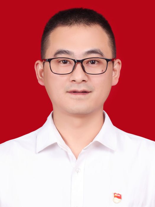 王俊(湖北省十堰市張灣區審計局黨組成員、副局長)