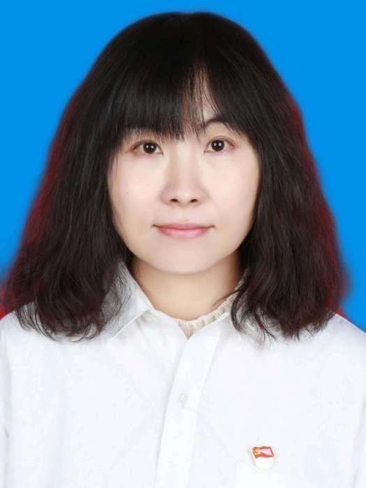 張麗萍(山東省德州市平原縣人力資源和社會保障局黨組成員、副主任科員) 張麗萍(山東省德州市平原縣人力資源和社會保障局黨組成員、副主任科員)
