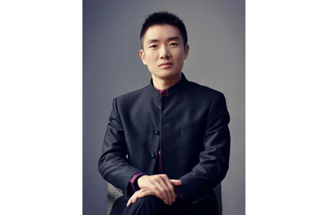 王江(《話說青蚨 : 王江古錢幣藝術鑑賞集》作者) 王江(《話說青蚨 : 王江古錢幣藝術鑑賞集》作者)
