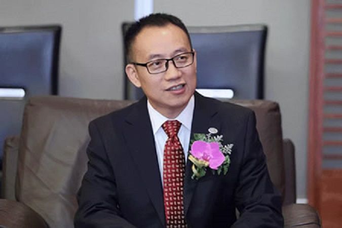 梁建華(超訊通信董事長,董事) 梁建華(超訊通信董事長,董事)