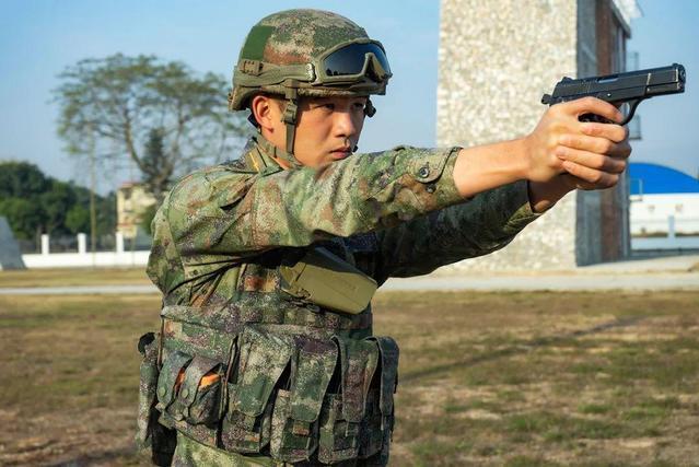 宋超(南部戰區陸軍某旅中隊長) 宋超(南部戰區陸軍某旅中隊長)