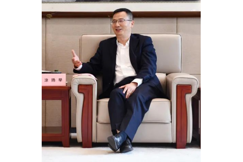 塗揚舉 塗揚舉