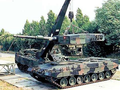 豹2主戰坦克(德國豹-2A6主戰坦克)