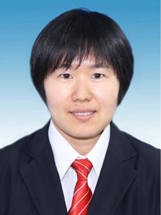 王娜(山東省泰安市岱嶽區行政審批服務局黨組成員、副局長) 王娜(山東省泰安市岱嶽區行政審批服務局黨組成員、副局長)