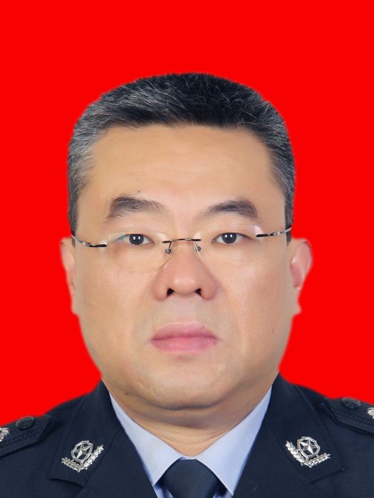 江輝(四川省南充市蓬安縣人民政府副縣長、黨組成員,縣公安局黨委書記、局長、督察長) 江輝(四川省南充市蓬安縣人民政府副縣長、黨組成員,縣公安局黨委書記、局長、督察長)