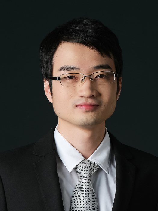 陳曉東(中山大學物理學院副教授) 陳曉東(中山大學物理學院副教授)