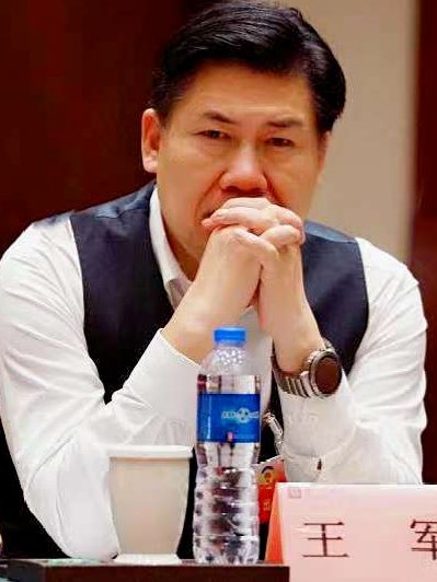 王賀軍(福建省政協委員、廈門市新聯會會長、中匯寶網路科技股份有限公司董事長) 王賀軍(福建省政協委員、廈門市新聯會會長、中匯寶網路科技股份有限公司董事長)