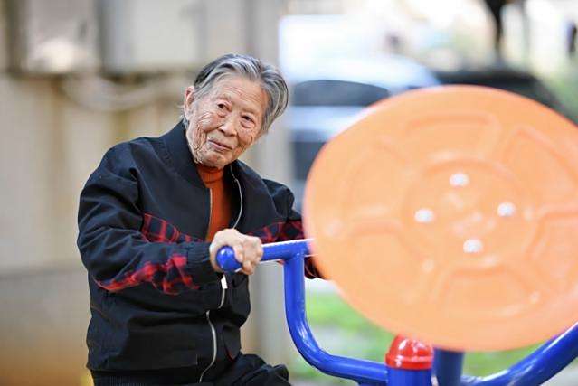 陳桃伢 陳桃伢