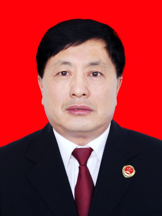 趙德春(吉林省榆樹市人民檢察院黨組成員、副檢察長,一級檢察官) 趙德春(吉林省榆樹市人民檢察院黨組成員、副檢察長,一級檢察官)