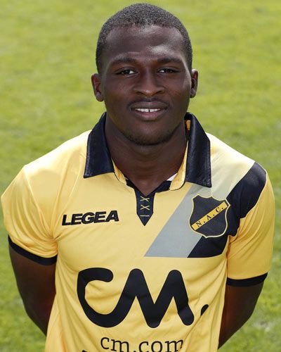 托馬斯·阿傑龐(Thomas Agyepong) 托馬斯·阿傑龐(Thomas Agyepong)