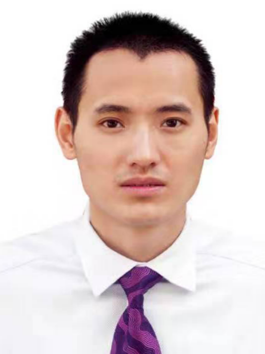 陳柏霖(四川省攀枝花市東區信訪局黨組成員、民眾接待中心主任) 陳柏霖(四川省攀枝花市東區信訪局黨組成員、民眾接待中心主任)