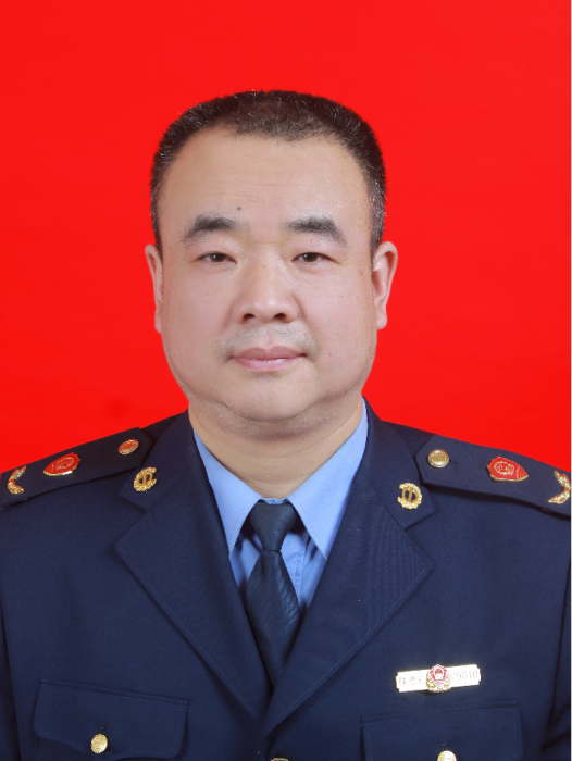 張永剛(陝西省渭南市韓城市市場監督管理局黨委委員) 張永剛(陝西省渭南市韓城市市場監督管理局黨委委員)