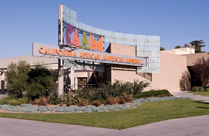 加州非裔美國人博物館