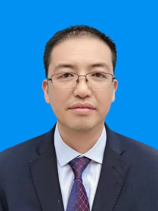 馬坤(甘肅省隴南市西和縣審計局副局長) 馬坤(甘肅省隴南市西和縣審計局副局長)