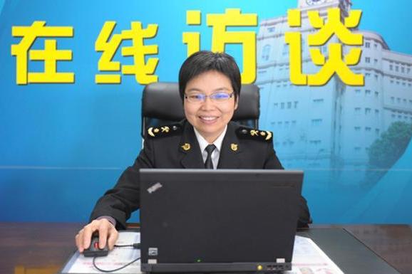 朱春霞(蘇州工業園區海關原調研員) 朱春霞(蘇州工業園區海關原調研員)