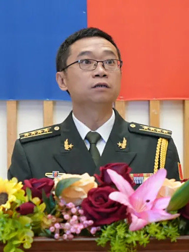 劉明遠(中國駐加彭使館國防武官) 劉明遠(中國駐加彭使館國防武官)