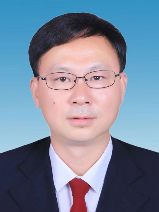 周偉(雲南省騰衝市委教育體育工委專職副書記)