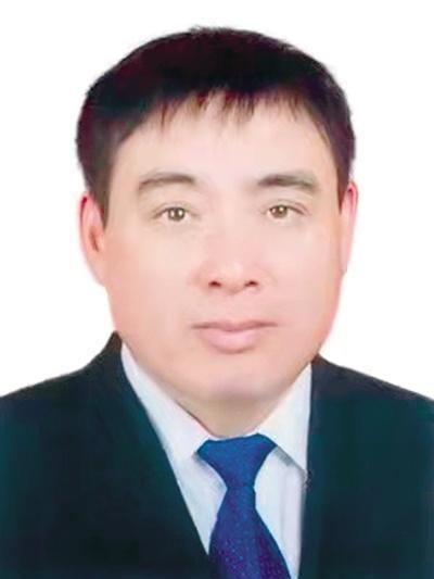 李翔(河南省國脈文化產業園有限公司董事長) 李翔(河南省國脈文化產業園有限公司董事長)