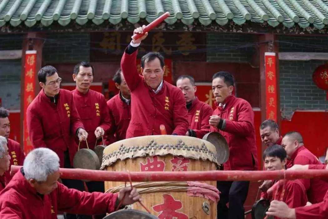 龍華大鼓 龍華大鼓