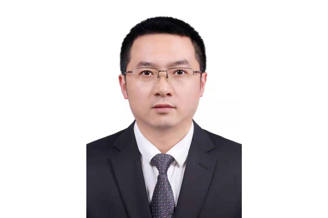 龍海斌(貴州省安順市平壩區委常委、宣傳部部長) 龍海斌(貴州省安順市平壩區委常委、宣傳部部長)
