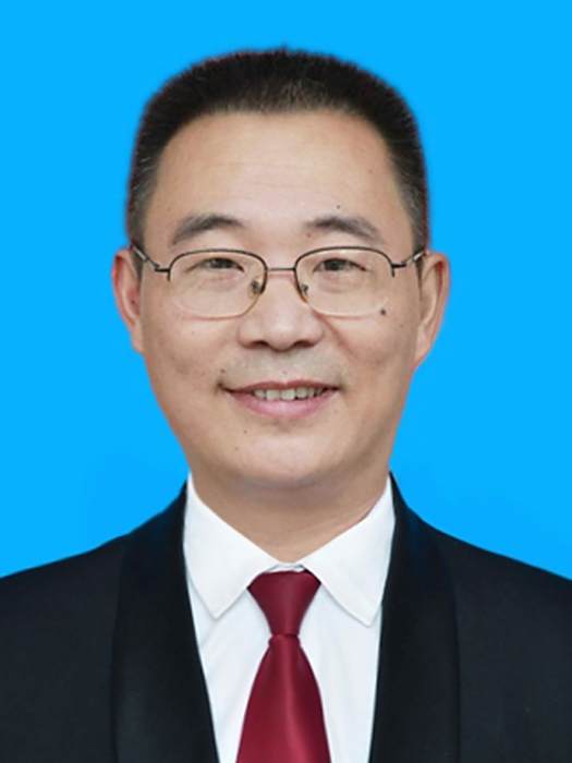 曾劍(四川省廣元市旺蒼縣統計局黨組成員、 總經濟師) 曾劍(四川省廣元市旺蒼縣統計局黨組成員、 總經濟師)