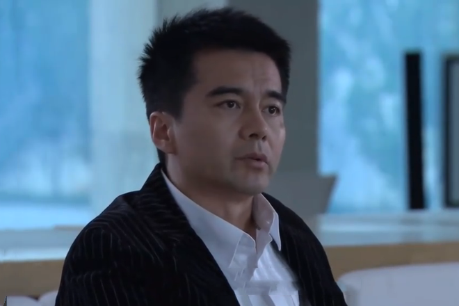 梁冰(《李春天的春天》中的角色) 梁冰(《李春天的春天》中的角色)