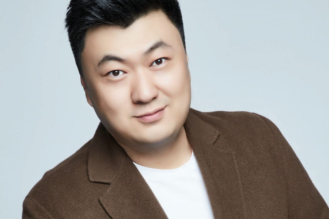 張衍(影視製片人) 張衍(影視製片人)