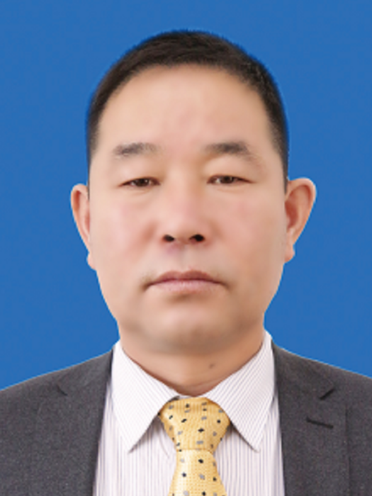 鄂春光 鄂春光