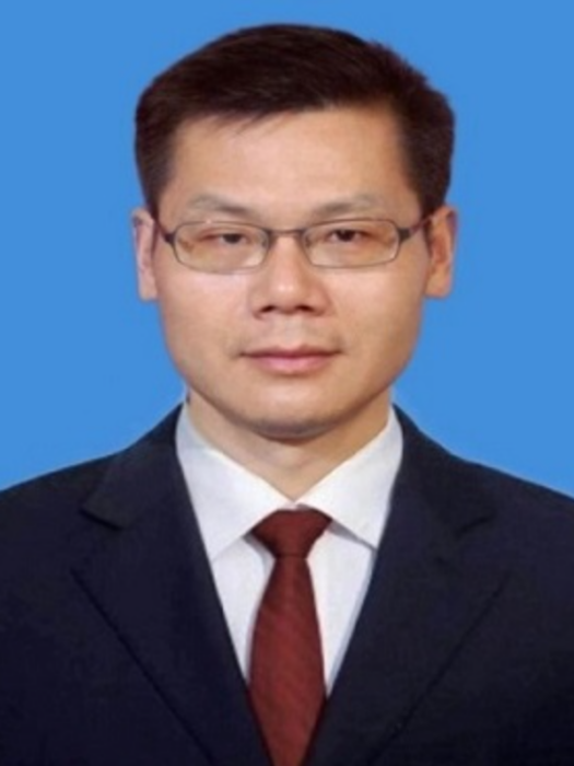 張庭輝(湖南省洪江區紀工委委員、區監察工作委員會委員(正科級)) 張庭輝(湖南省洪江區紀工委委員、區監察工作委員會委員(正科級))