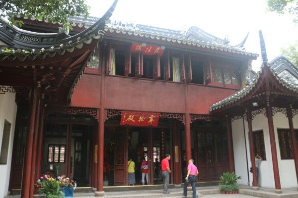 寒山寺寒拾殿