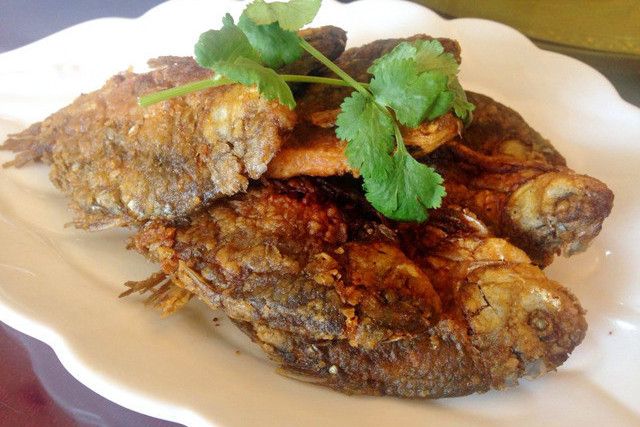 錫燒鯽魚 錫燒鯽魚