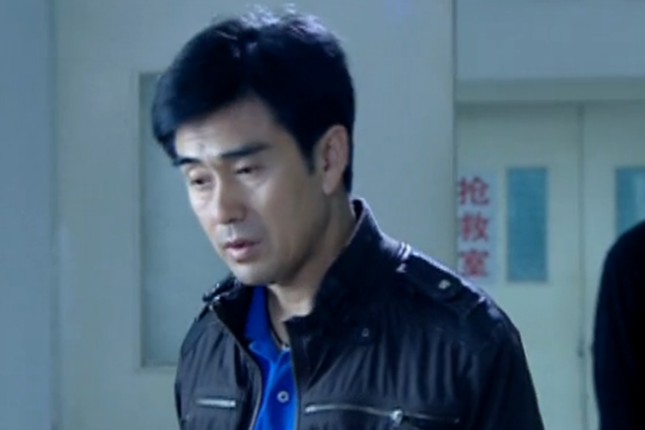齊東(情感劇《非親姐妹》中的角色) 齊東(情感劇《非親姐妹》中的角色)