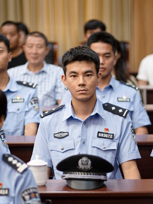 江楓(電視劇《開端》中的男配角) 江楓(電視劇《開端》中的男配角)