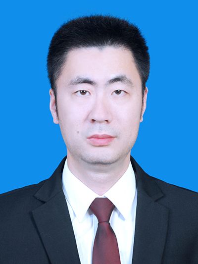張明皓(重慶市萬州區李河鎮人民政府黨委委員、武裝部長、副鎮長) 張明皓(重慶市萬州區李河鎮人民政府黨委委員、武裝部長、副鎮長)