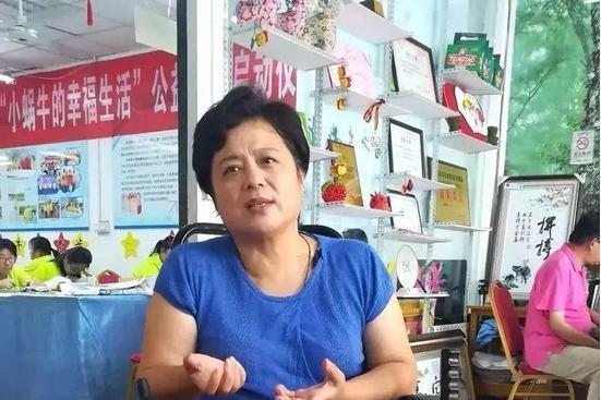 楊萍(青島市市北區同沐陽光殘疾人輔助性就業中心負責人、蝸牛媽媽) 楊萍(青島市市北區同沐陽光殘疾人輔助性就業中心負責人、蝸牛媽媽)