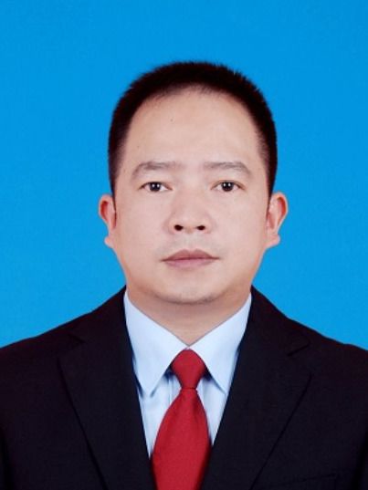 王文華(湖南省益陽市資陽區紀委副書記、監委副主任) 王文華(湖南省益陽市資陽區紀委副書記、監委副主任)