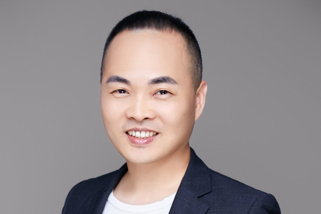 周華(挑戰者創投管理合伙人&CEO) 周華(挑戰者創投管理合伙人&CEO)