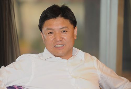 錢萬成(中國作協會員) 錢萬成(中國作協會員)