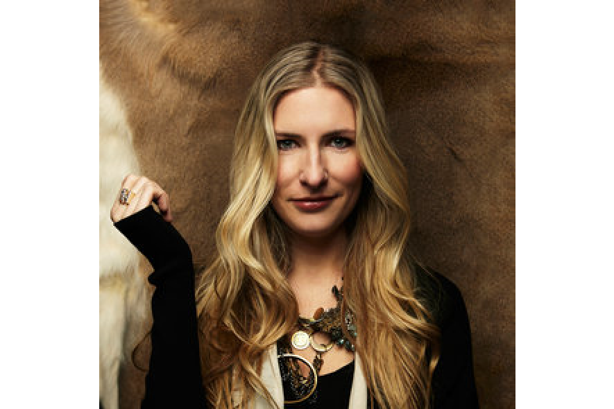 Holly Williams Holly Williams