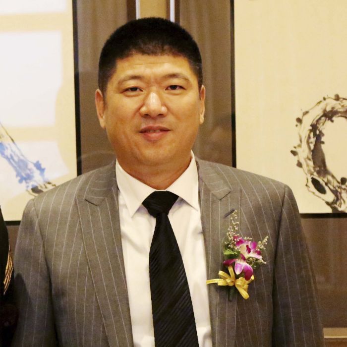 徐長城(江蘇博領科技股份有限公司董事長) 徐長城(江蘇博領科技股份有限公司董事長)