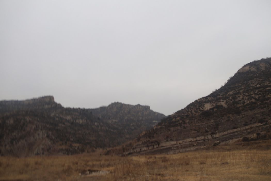 廟嶺(山西省榆社縣太岳山脈中段山脈) 廟嶺(山西省榆社縣太岳山脈中段山脈)