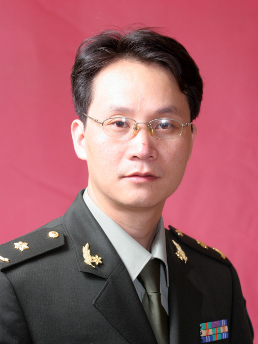 肖仕初 肖仕初