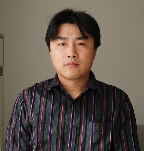 張友強(哈爾濱師範大學美術學院繪畫系副教授) 張友強(哈爾濱師範大學美術學院繪畫系副教授)