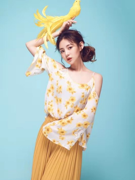 張桐(中國內地女演員) 張桐(中國內地女演員)