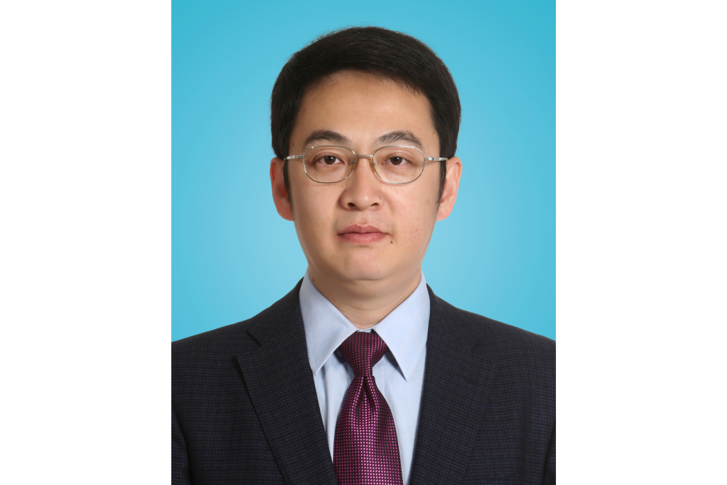 趙喆(北京低碳清潔能源研究院院長、黨委副書記) 趙喆(北京低碳清潔能源研究院院長、黨委副書記)