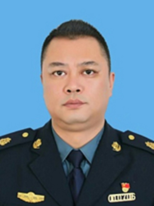 張國斌(遼寧省瀋陽市渾南區交通運輸綜合行政執法隊副隊長、黨組成員) 張國斌(遼寧省瀋陽市渾南區交通運輸綜合行政執法隊副隊長、黨組成員)
