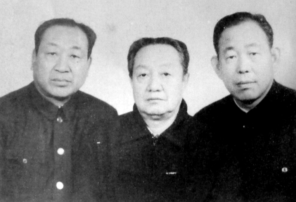 綦魁英、景希珍、趙鳳池合影（1991年）