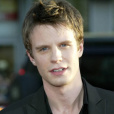 盧克·梅伯利(Luke Mably) 盧克·梅伯利(Luke Mably)