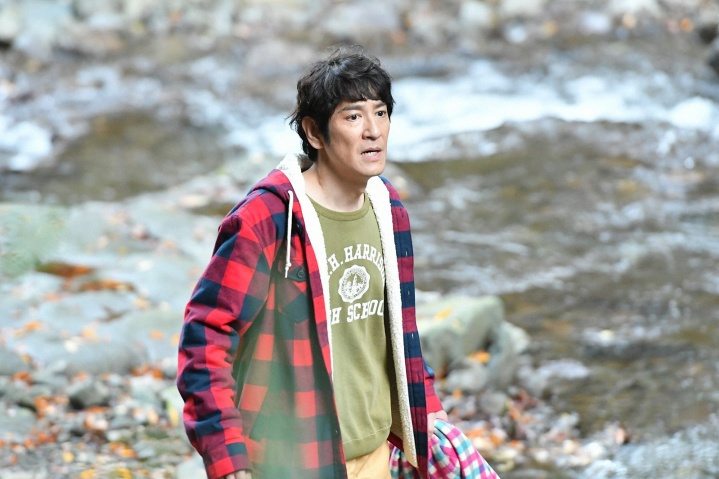 高野健一(懸疑劇《砂之塔~知道太多事的鄰居》中的角色) 高野健一(懸疑劇《砂之塔~知道太多事的鄰居》中的角色)
